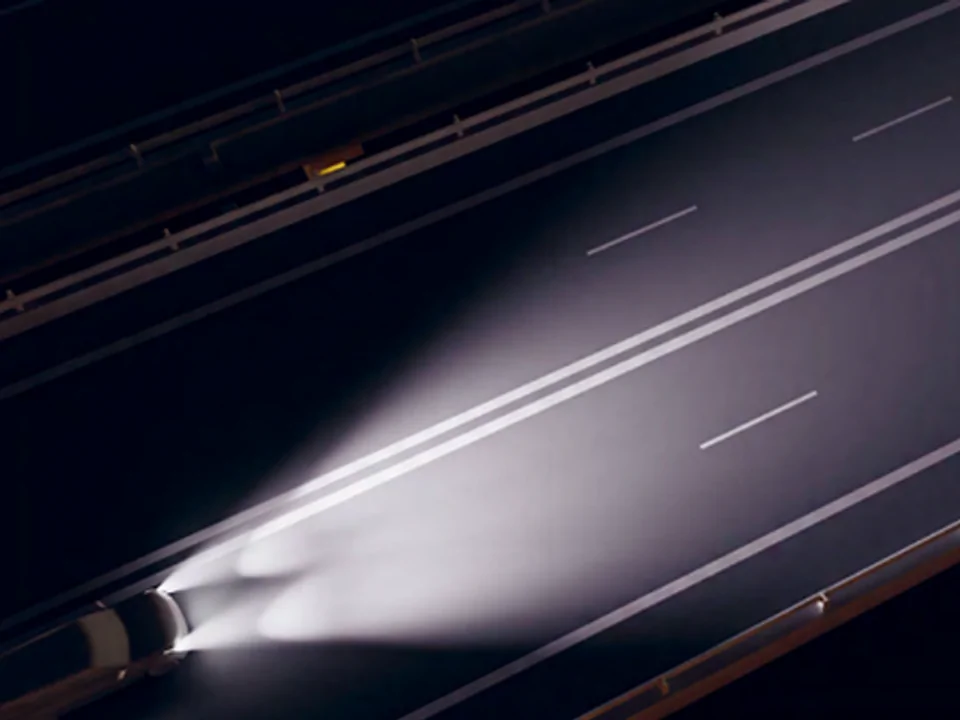 High Beam Assist & Intelligent Front Lighting System